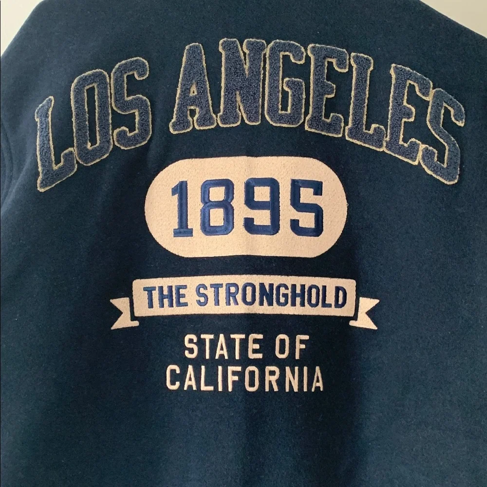 THE STRONGHOLD | XL | VARSITY JACKET - Picture 2 of 9